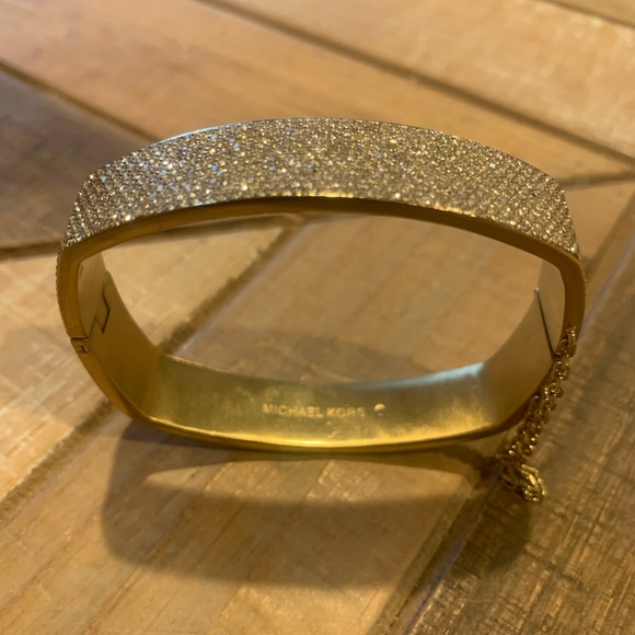 Michael Kors Chrystal Bangle - Picture 5 of 7